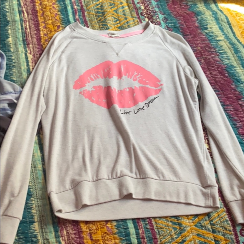 Shirt bundle. - Picture 4 of 8